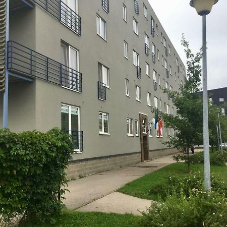 Apartment Near Centre Tartu Exterior photo